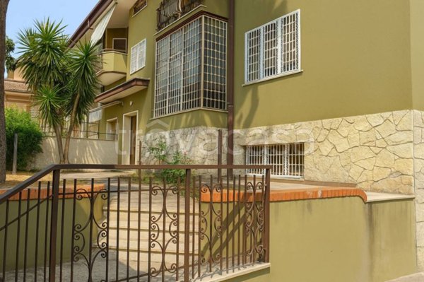 casa indipendente in vendita a Roma in zona Torrevecchia