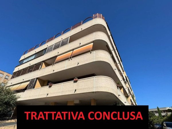 appartamento in vendita a Roma in zona Ostiense