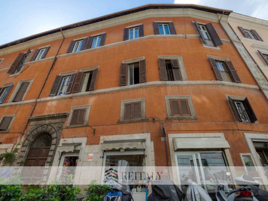 appartamento in vendita a Roma in zona Centro Storico