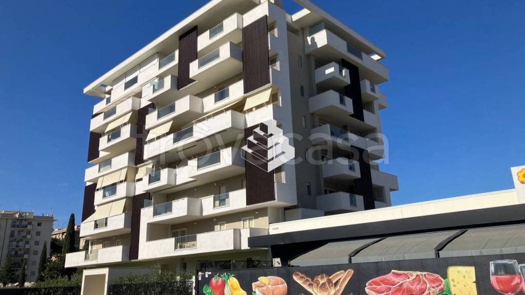 appartamento in vendita a Roma in zona Cinecittà