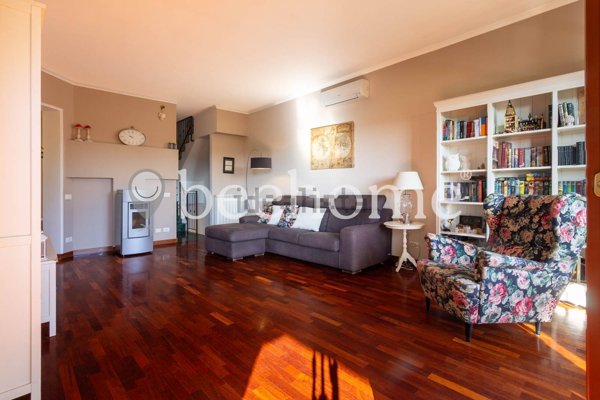 casa indipendente in vendita a Roma in zona Aurelio