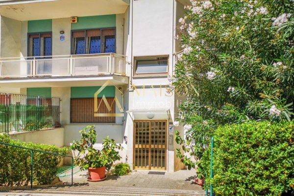 appartamento in vendita a Roma in zona Ostia