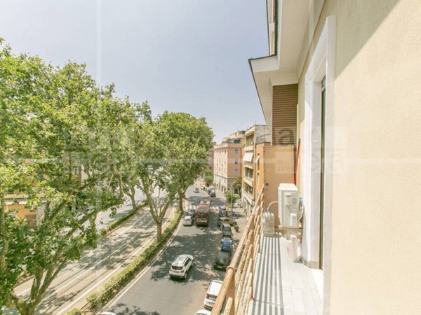 appartamento in vendita a Roma in zona Gianicolense