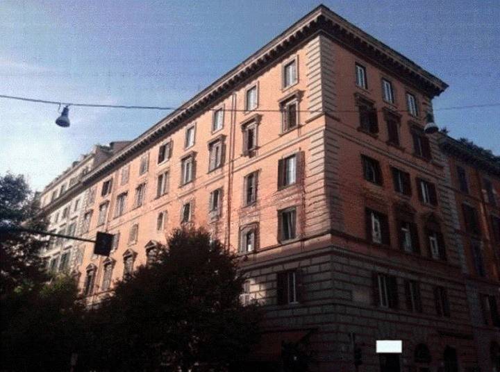 appartamento in vendita a Roma in zona Della Vittoria