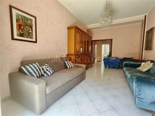 appartamento in vendita a Roma in zona Ostiense