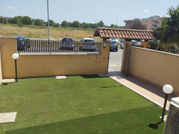 appartamento in vendita a Roma in zona Dragona/Bagnoletto