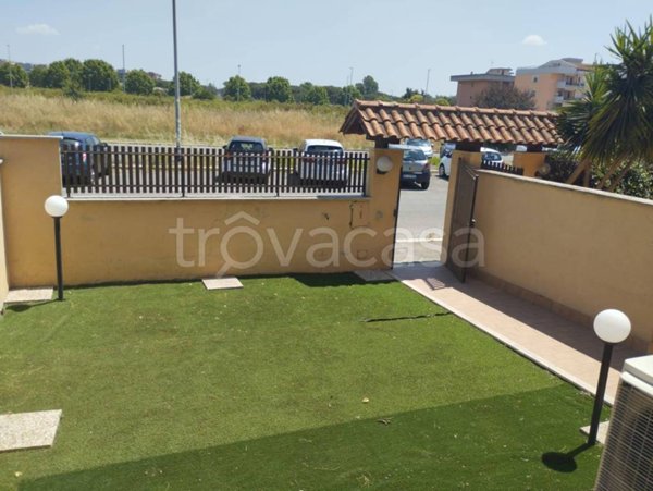 appartamento in vendita a Roma in zona Dragona/Bagnoletto