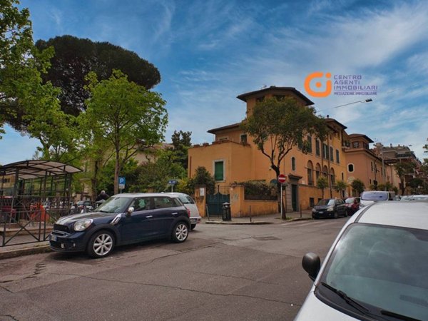 negozio in vendita a Roma in zona Trieste