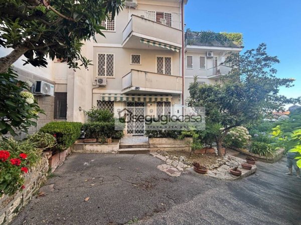 appartamento in vendita a Roma in zona La Giustiniana