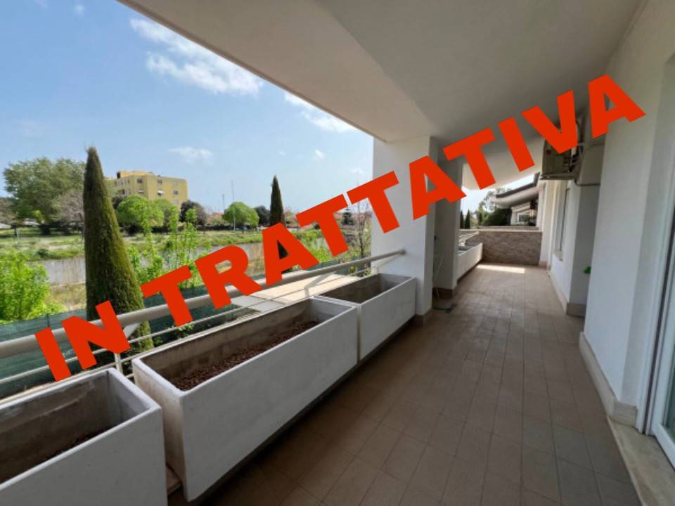 appartamento in vendita a Roma in zona Acilia