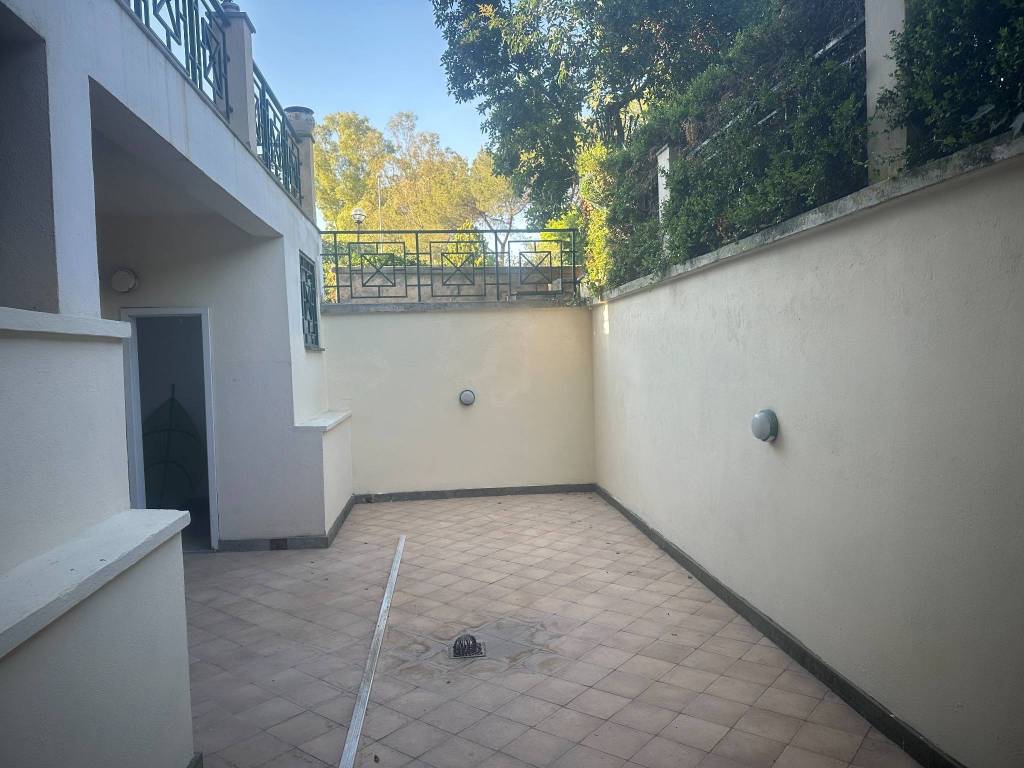 appartamento in vendita a Roma in zona Grottarossa