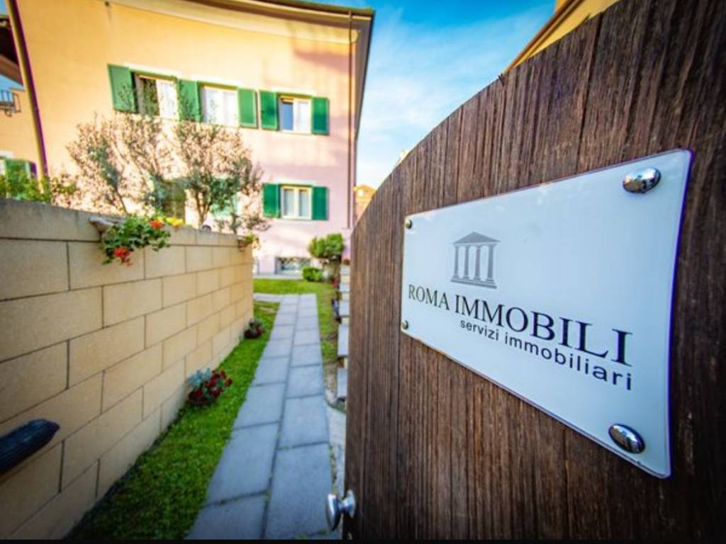 negozio in vendita a Roma in zona Aurelio