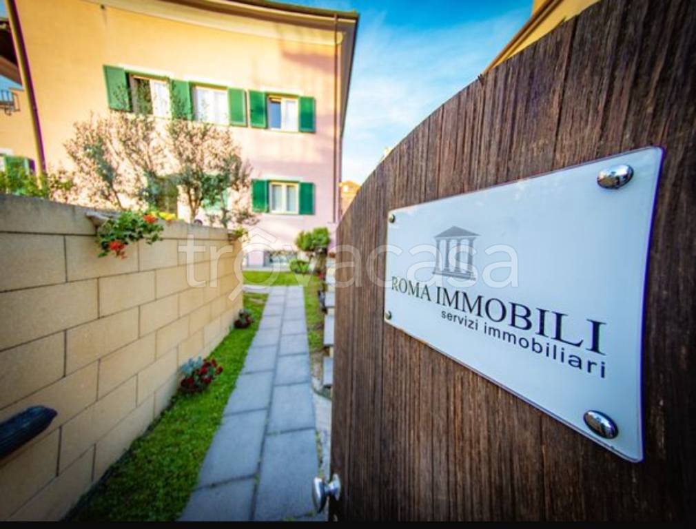 negozio in vendita a Roma in zona Aurelio