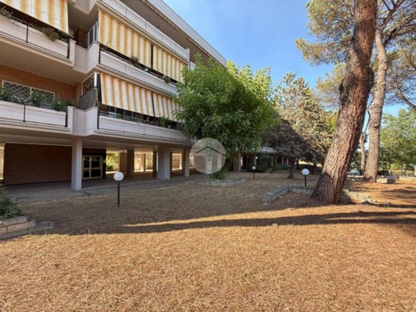 appartamento in vendita a Roma in zona Torrino