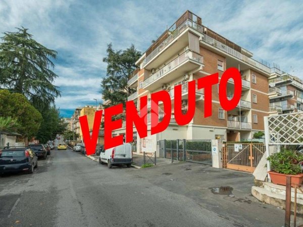 appartamento in vendita a Roma in zona Torrevecchia
