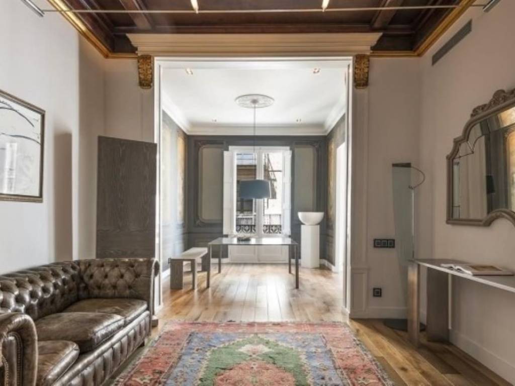 appartamento in vendita a Roma in zona Rione Monti/Campitelli