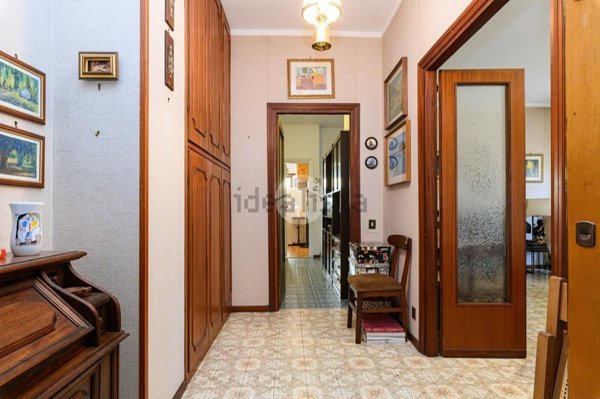 appartamento in vendita a Roma in zona Corviale
