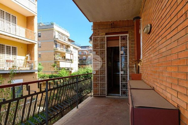 appartamento in vendita a Roma in zona Portuense