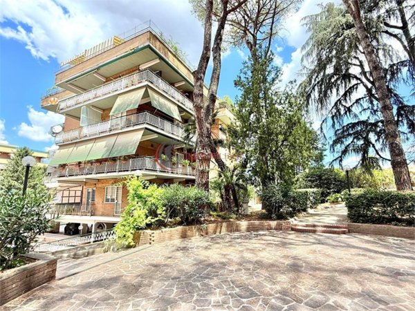 appartamento in vendita a Roma in zona Torrevecchia