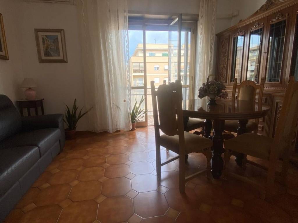 appartamento in vendita a Roma in zona Collatino