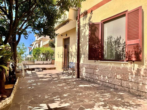 appartamento in vendita a Roma in zona Sette Bagni