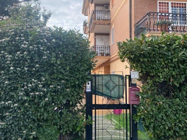 appartamento in vendita a Roma in zona Casal Morena