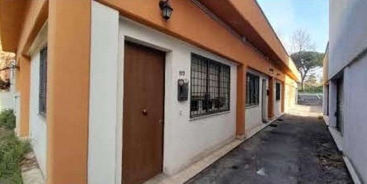 appartamento in vendita a Roma in zona Ponte di Nona