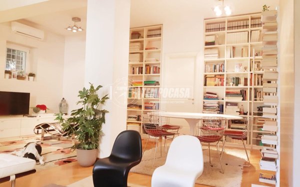appartamento in vendita a Roma in zona Tor di Quinto