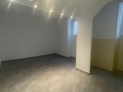 appartamento in vendita a Roma in zona Tuscolano