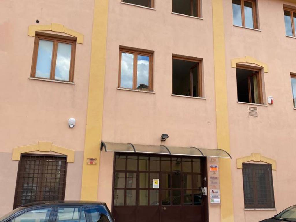 ufficio in vendita a Roma in zona Ponte Mammolo