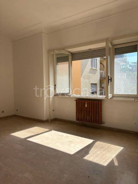 appartamento in vendita a Roma in zona Gianicolense