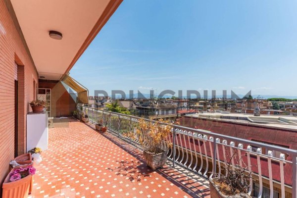 appartamento in vendita a Roma in zona Monte Sacro/Talenti