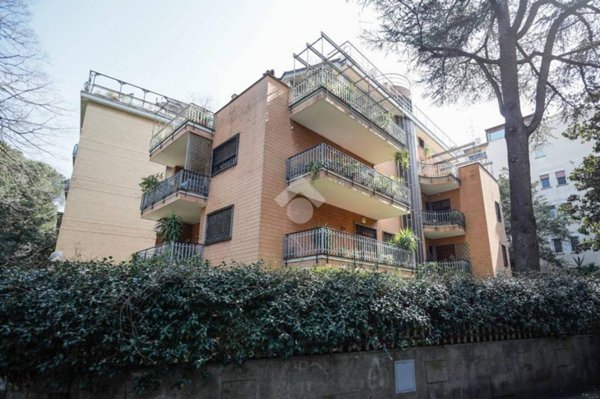 appartamento in vendita a Roma in zona Tor di Quinto