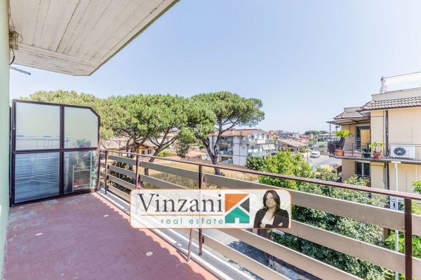 appartamento in vendita a Roma in zona Dragona/Bagnoletto