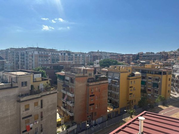 appartamento in vendita a Roma in zona Gianicolense