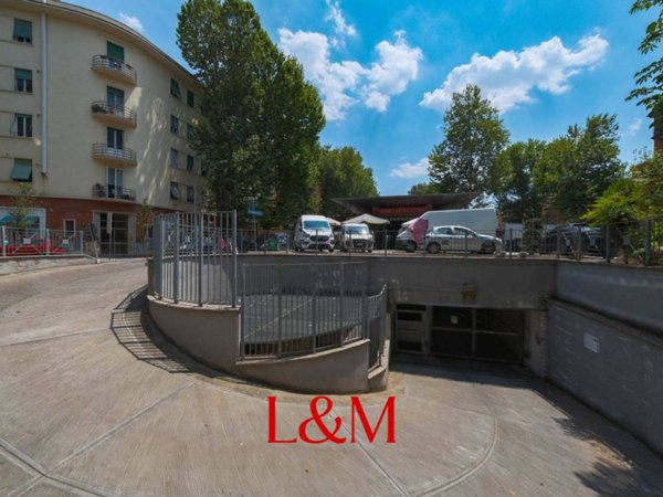 casa indipendente in vendita a Roma in zona Appio Latino