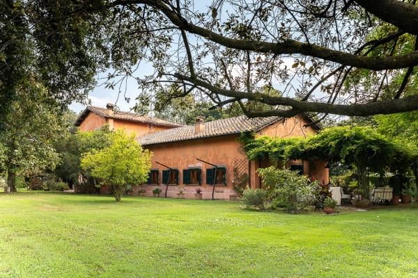 casa indipendente in vendita a Roma in zona Torricola
