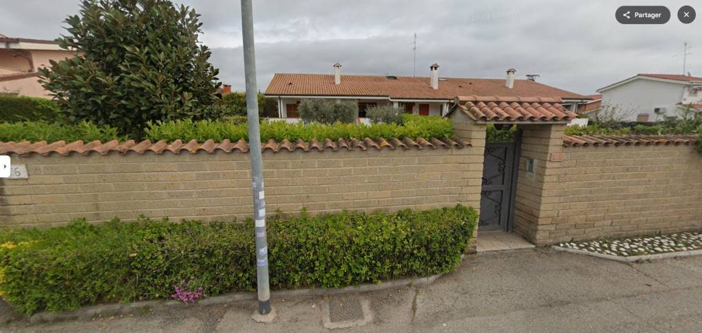 appartamento in vendita a Roma in zona Infernetto