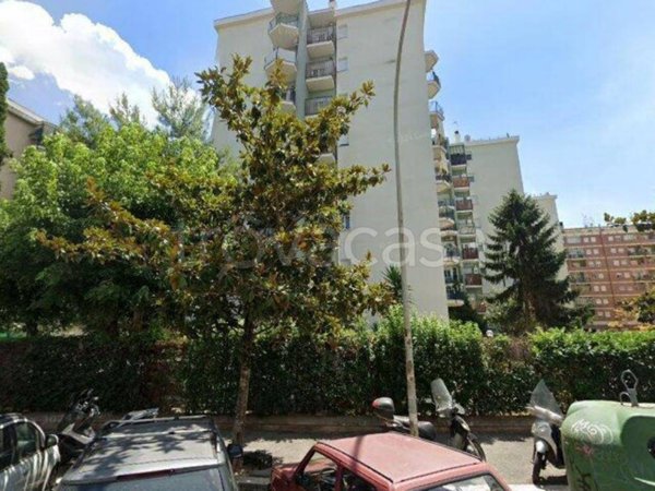 appartamento in vendita a Roma in zona Prenestino-Labicano