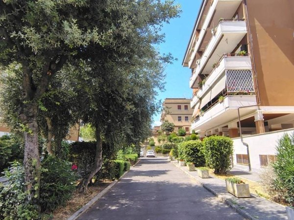 appartamento in vendita a Roma in zona Casalotti