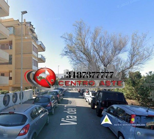 appartamento in vendita a Roma in zona Ostia
