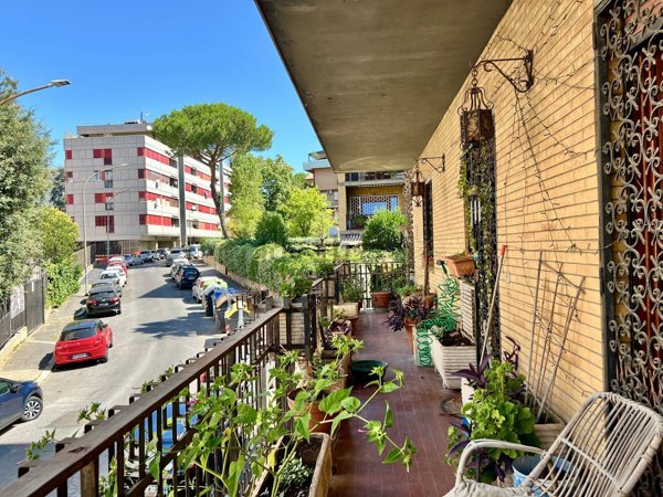 appartamento in vendita a Roma in zona Val Melaina
