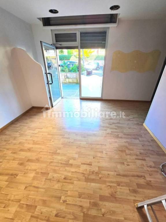 appartamento in vendita a Roma in zona Selva Candida