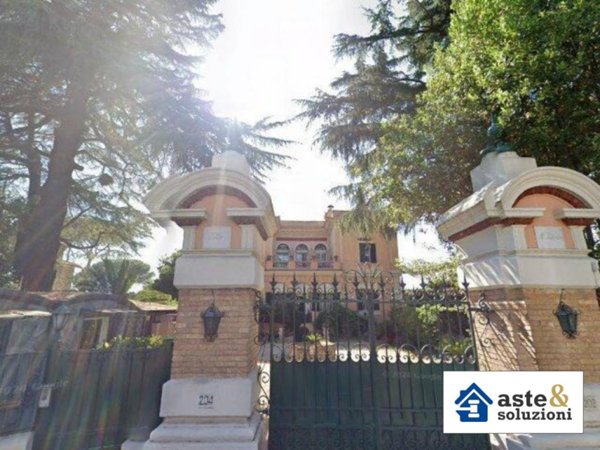 casa indipendente in vendita a Roma in zona Gianicolense