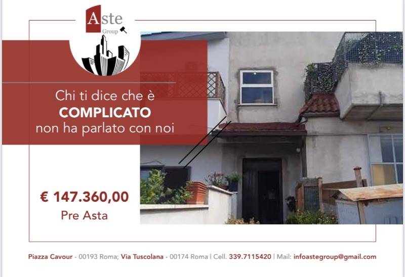 appartamento in vendita a Roma in zona Castel di Leva