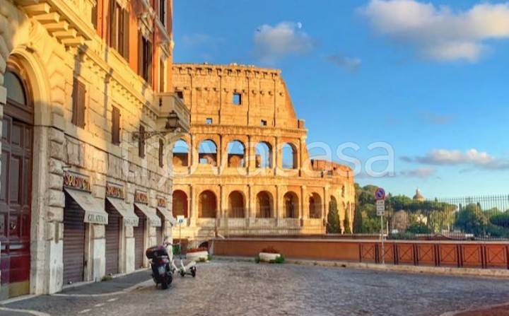 appartamento in vendita a Roma in zona Celio