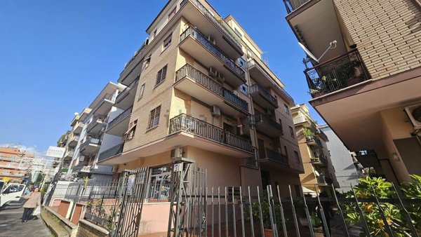 appartamento in vendita a Roma in zona Prenestino-Centocelle