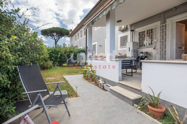 appartamento in vendita a Roma in zona Casal Palocco