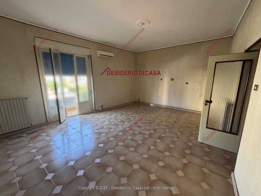 appartamento in vendita a Roma in zona Torre Maura