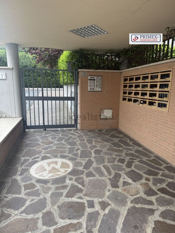 appartamento in vendita a Roma in zona Mezzocammino